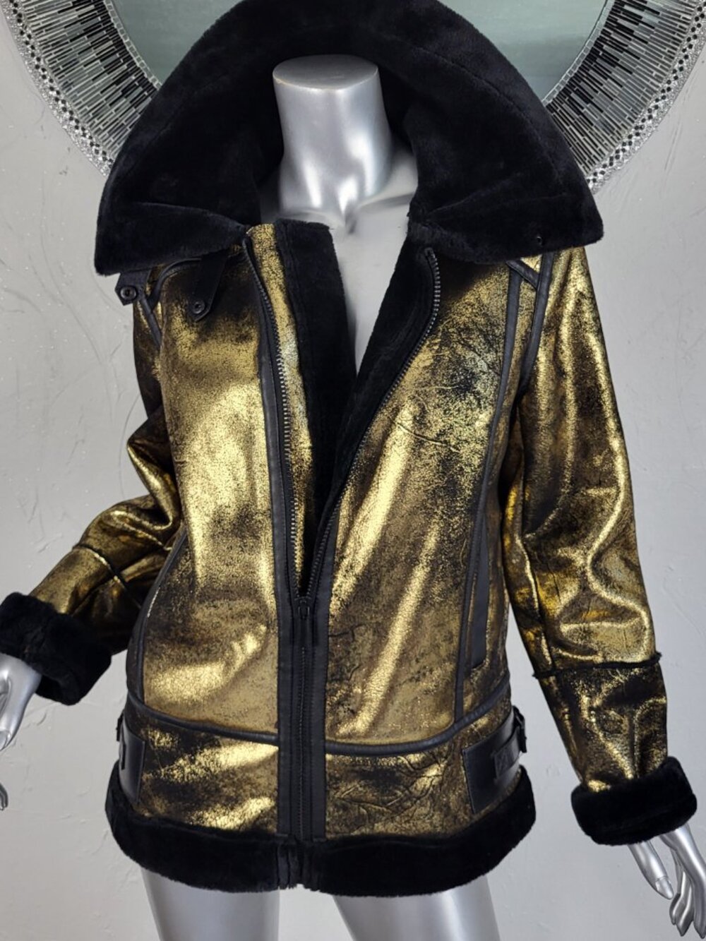 $239~AVEC LES FILLES~L~GOLD BLACK FAUX SHEARLING FUR LEATHER AVIATOR MOTO COAT